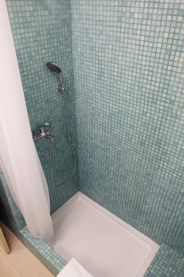 Central 2 Bedroom Apt W/Garden And Pantheon Views Lisboa Extérieur photo
